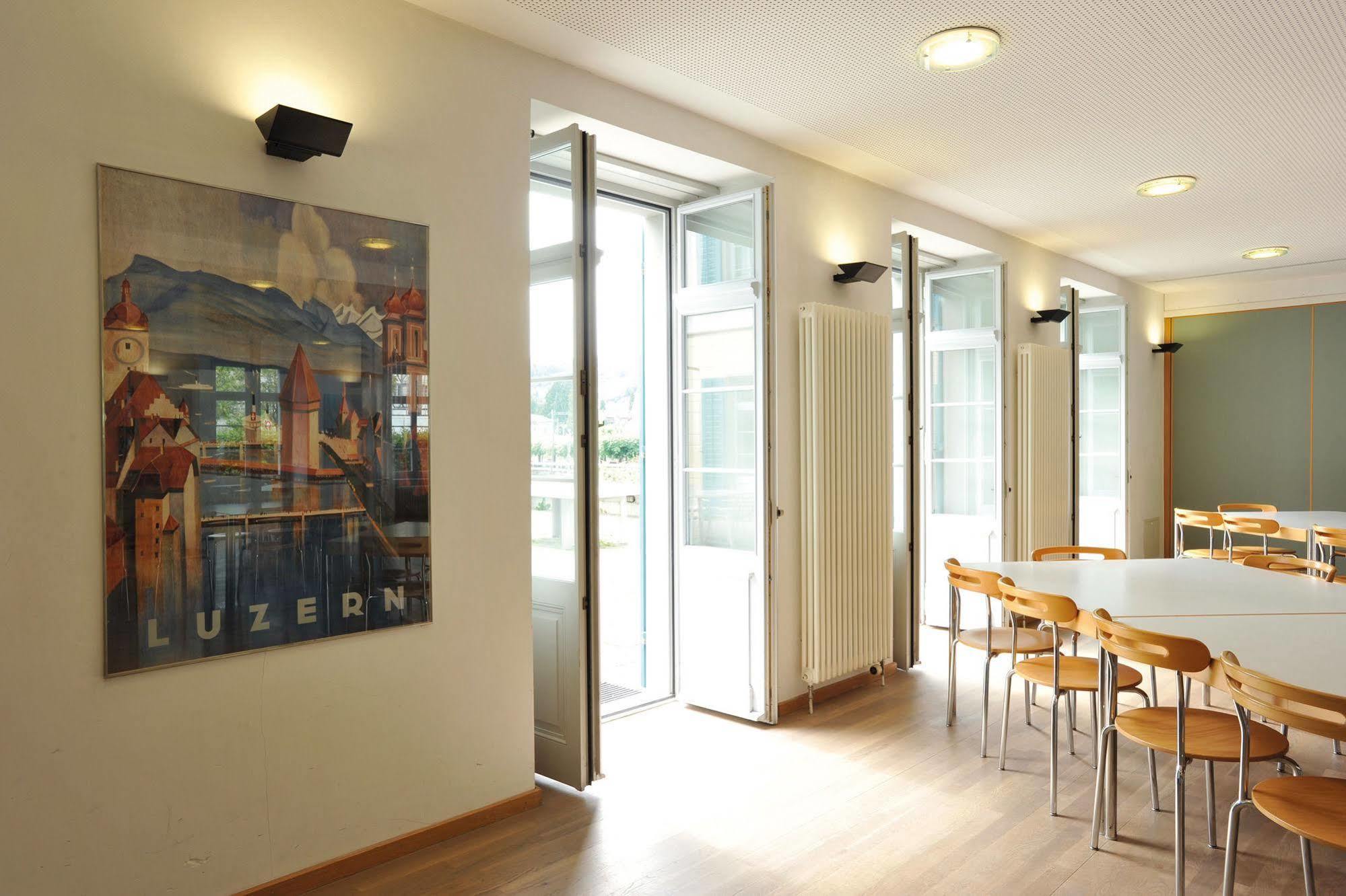 Richterswil Youth Hostel Exterior photo