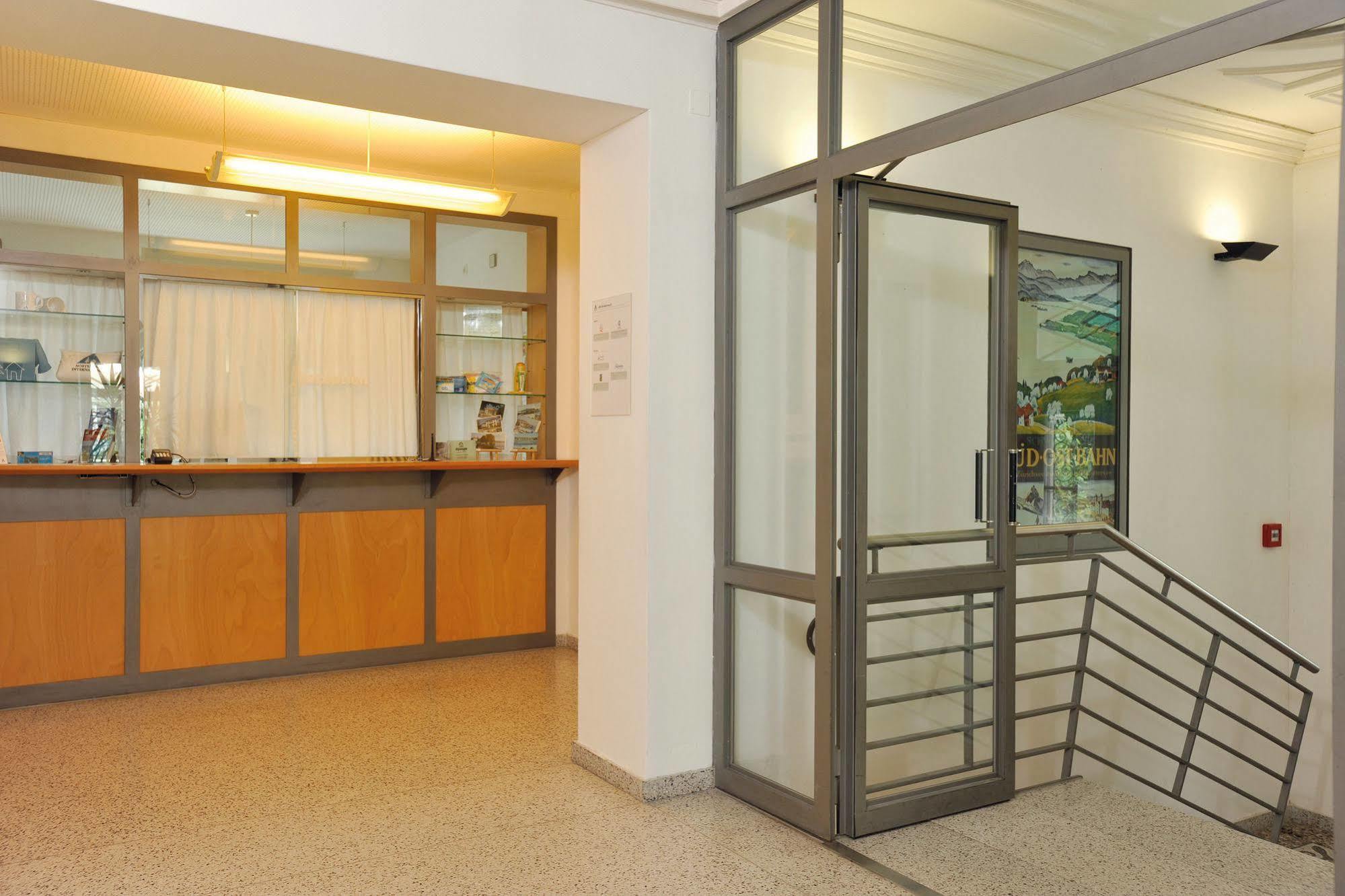 Richterswil Youth Hostel Exterior photo
